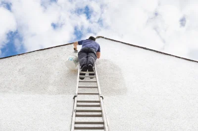 Peinture extérieure à Loc-Brévalaire — façades et ravalement